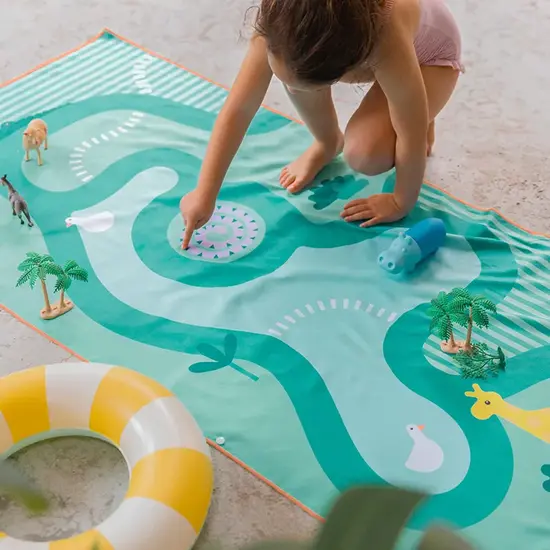 Quut Quut | Spielhandtuch M Safari 140 x 70 cm