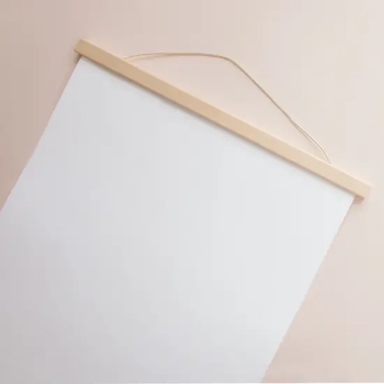 Les Petites Dates Les Petites Dates | Pine poster-holder