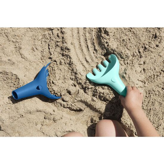 Quut Quut Raki Ocean rake and shovel