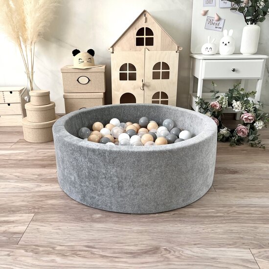 Moje Moje | Bällebad Soft Velvet - Grau 90x30 cm + Bälle