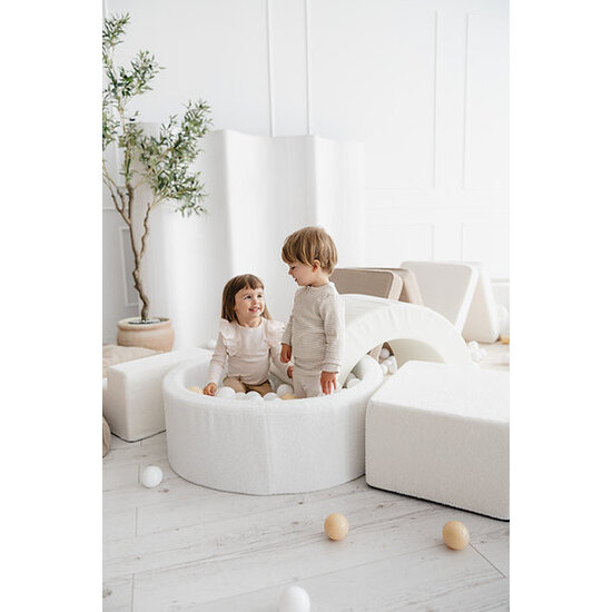 Moje Moje | Bällebad Bouclé - Weiß 90x30 cm + Bälle