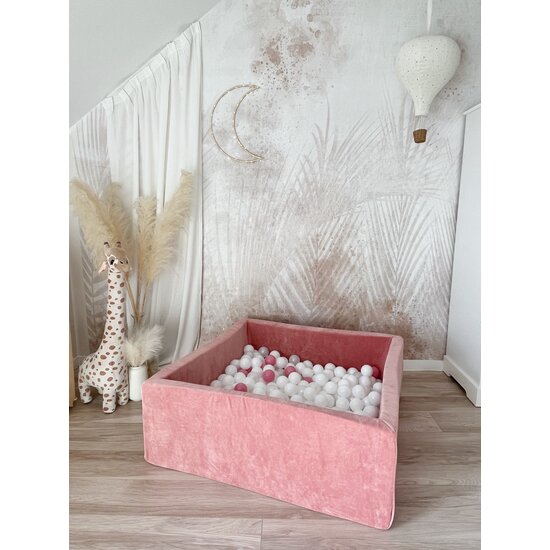 Moje Moje | Piscine à balles carrée en velours doux  - Rose framboise 106x106x40 cm + Balles