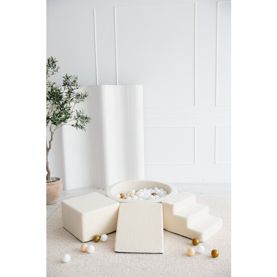 Moje Moje | 3 Elemente + Bällebad - Bouclé Creme 90 x 30 cm + 200 Bälle