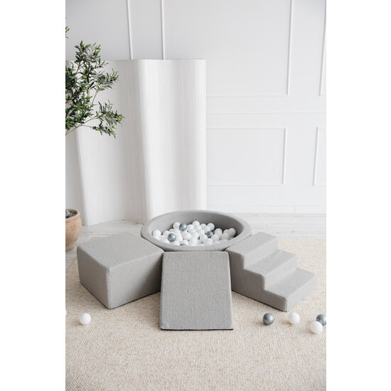 Moje Moje |  3 éléments + piscine à balles  - Bouclé Gris 90 x 30 cm + 200 balles