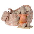 Maileg Maileg | Kaninchen im Tragekorb – Rosa – Orange