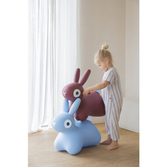 Quut Quut | Hoppi Bunny Burgundy