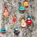 Lilliputiens Lilliputiens | Christmas Decoration Reversible Glow-in-the-Dark Fabric Elf Bibbi
