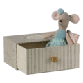 Maileg Maileg | Souris dansante dans un lit de repos Petite sœur