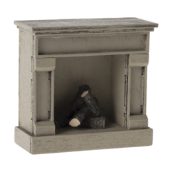 Maileg | Fireplace Mouse Off white