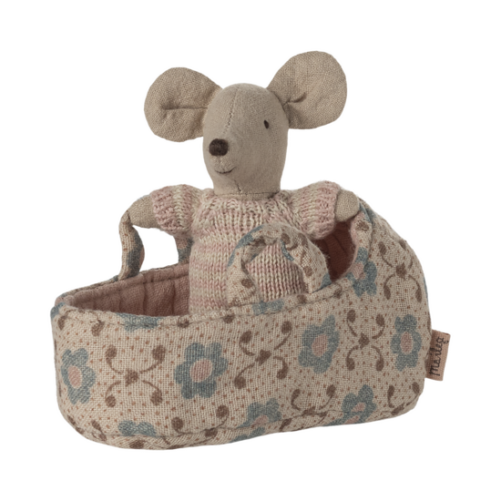 Maileg Maileg | Baby mouse in carry cot Rose