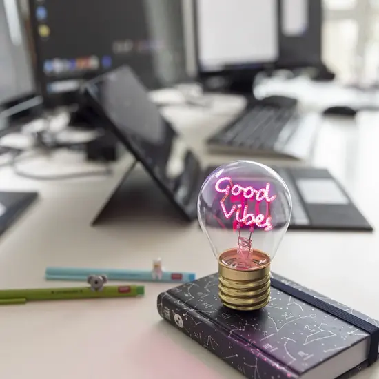 Legami Legami | Lamp Good Vibes Table Lamp Light Bulb