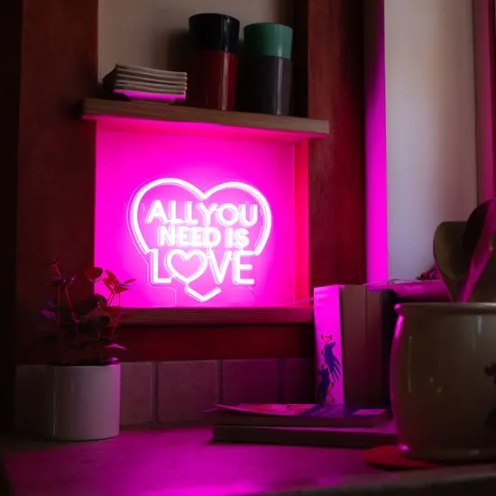 Legami Legami | Lampe LED effet néon - All You Need is Love - It's a Sign
