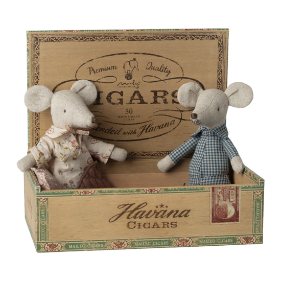 Maileg Maileg | Grandma and grandpa mice in cigarbox