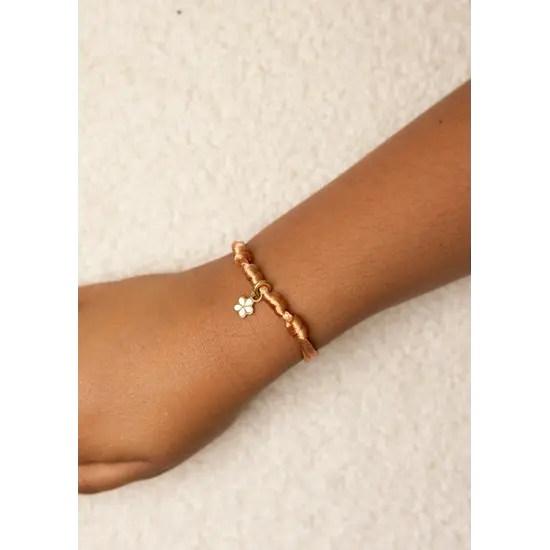 Mrs Ertha Mrs Ertha | Make My Bracelet Rusted Single Hoop 1 Charm