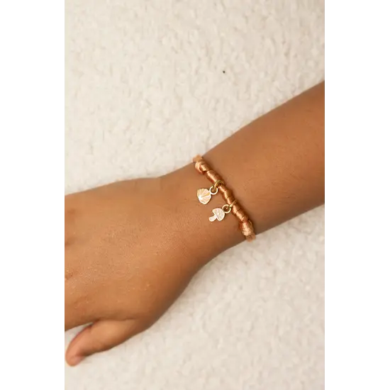 Mrs Ertha Mrs Ertha | Créer mon bracelet Deux anneaux rouillés 2 breloques