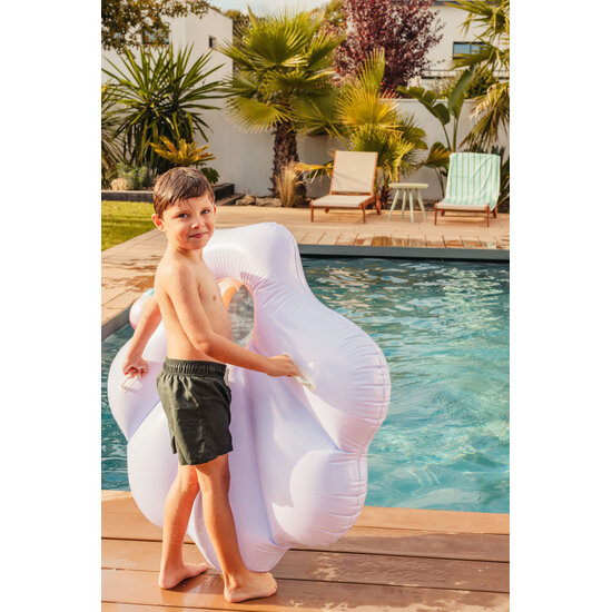 Quut Quut | Inflatable Seashell Float
