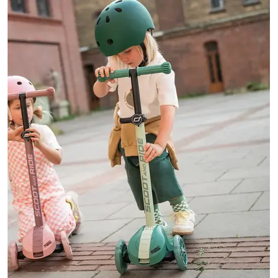 Scoot and Ride Scoot and Ride | Highwaykick 3S Forest