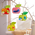 Haba Haba | Crafts – First Folding Project – Apple Worms