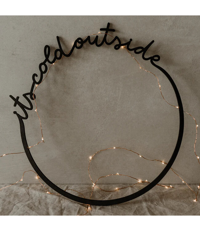 Eulenschnitt Holzkranz It's cold outside