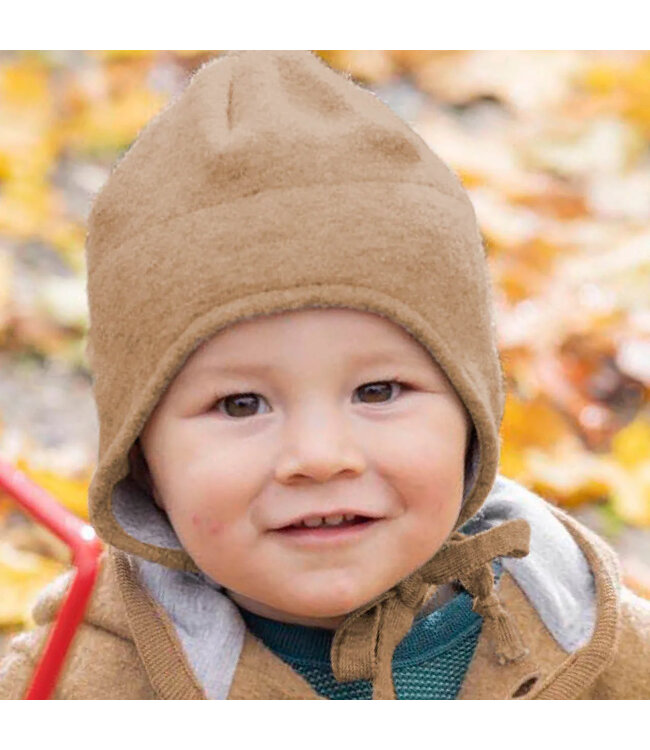Disana disana Walk-Mütze mit Bindebänder - karamell