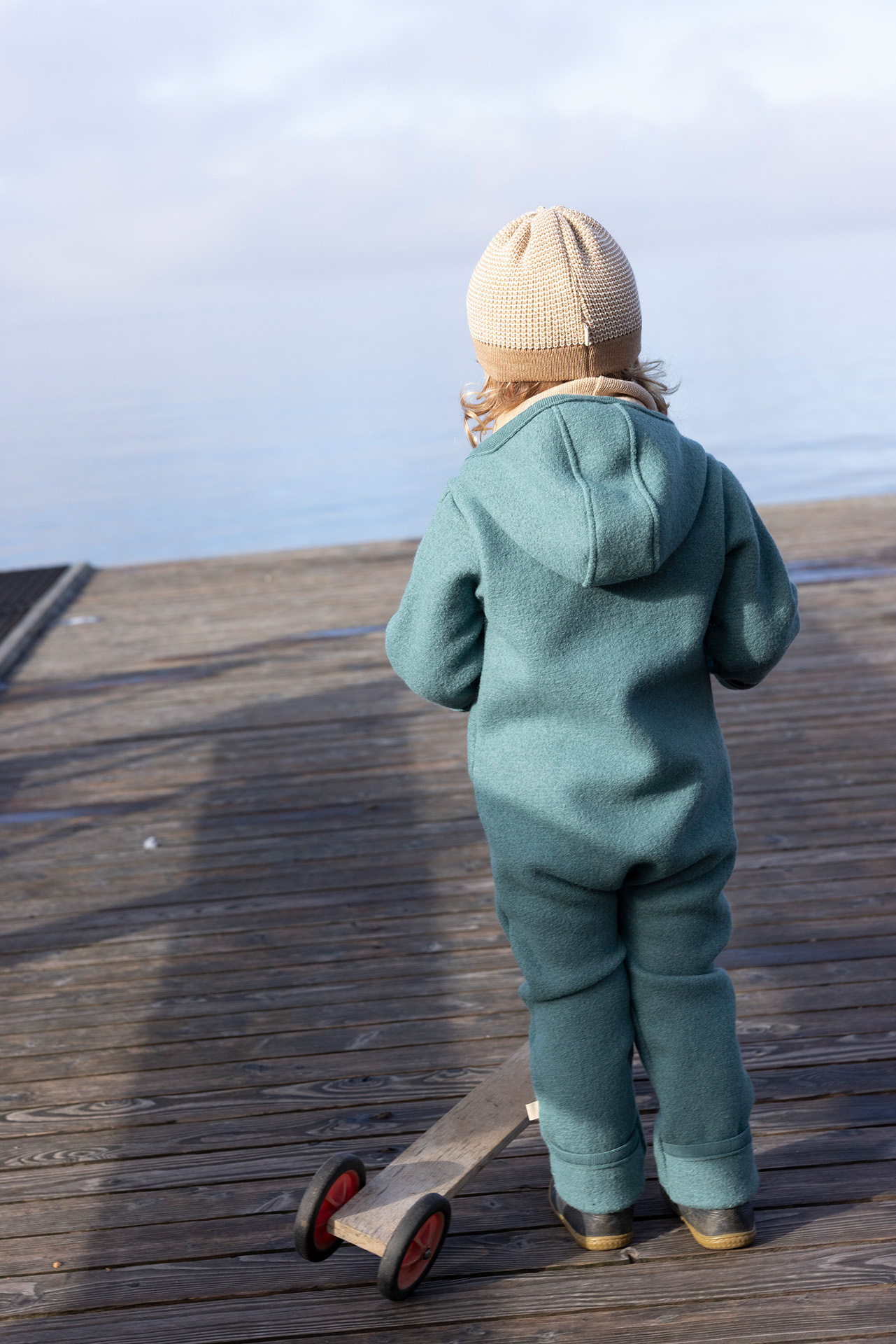 Winterzeit mit Kleidung aus Wolle