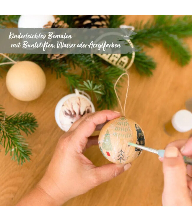 Papierdrachen 13 Weihnachtskugeln aus Pappmaché – Braun