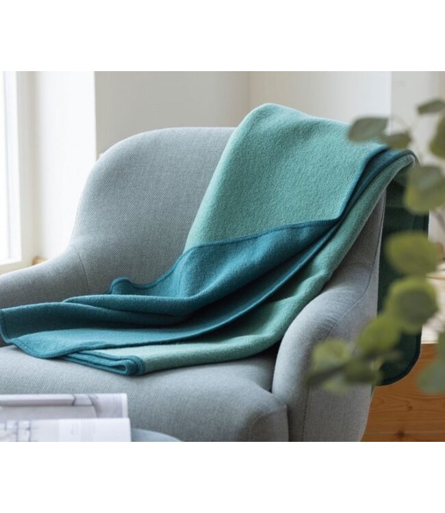 Disana Doubleface-Decke Merinowolle 100 x 135 cm Pacific-Mint