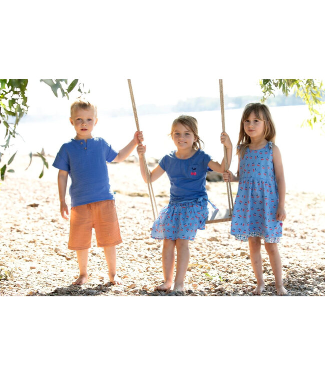 Enfant Terrible Voile Skort Kirschendruck in Sky Slue-Tomato aus Biobaumwolle