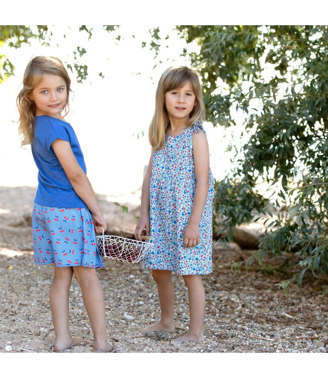 Enfant Terrible Voile Skort Kirschendruck in Sky Slue-Tomato aus Biobaumwolle