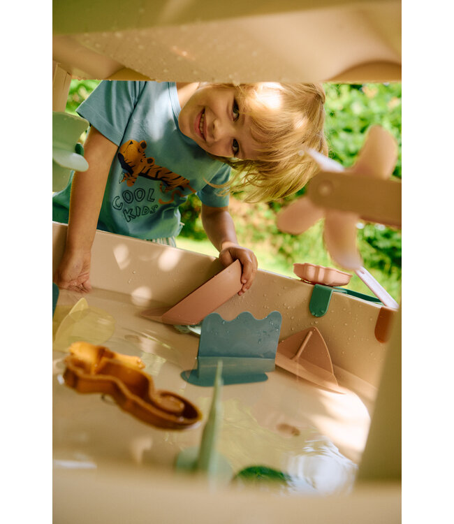 Liewood Aktivitätstisch Sepp für Wasser und Sand - sandy