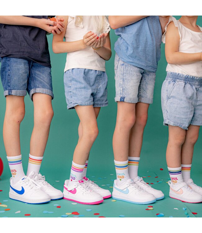 Papierdrachen Socken zur Einschulung – bunt – Endlich bin ich ein Schulkind