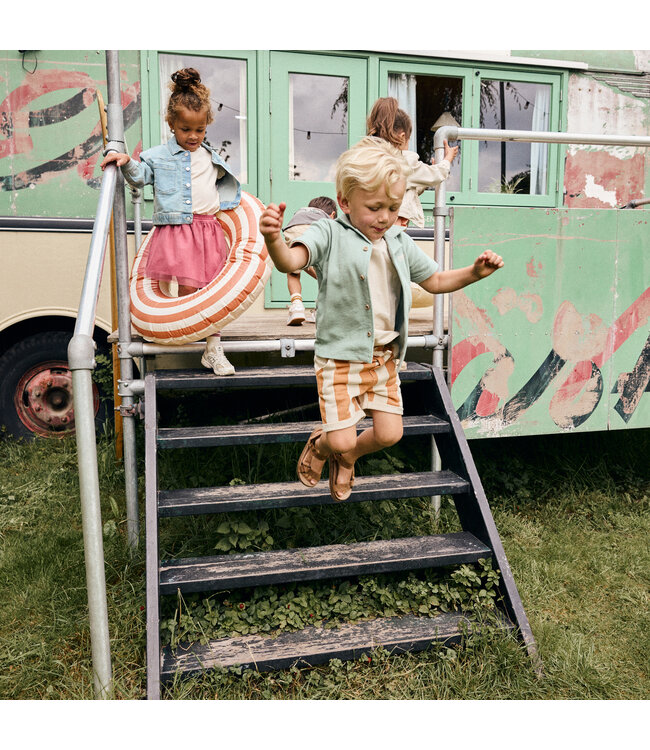 Daily7 Shorts Big Stripe aus Biobaumwolle - Sandstone