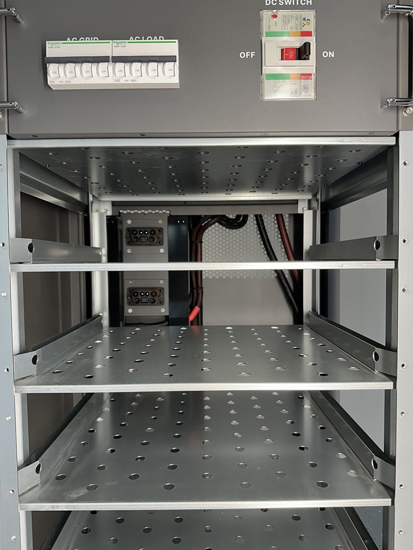 VTB Drie Fase All-in-one cabinet 18Kva - 20,4 kwh, foto 4 van 6