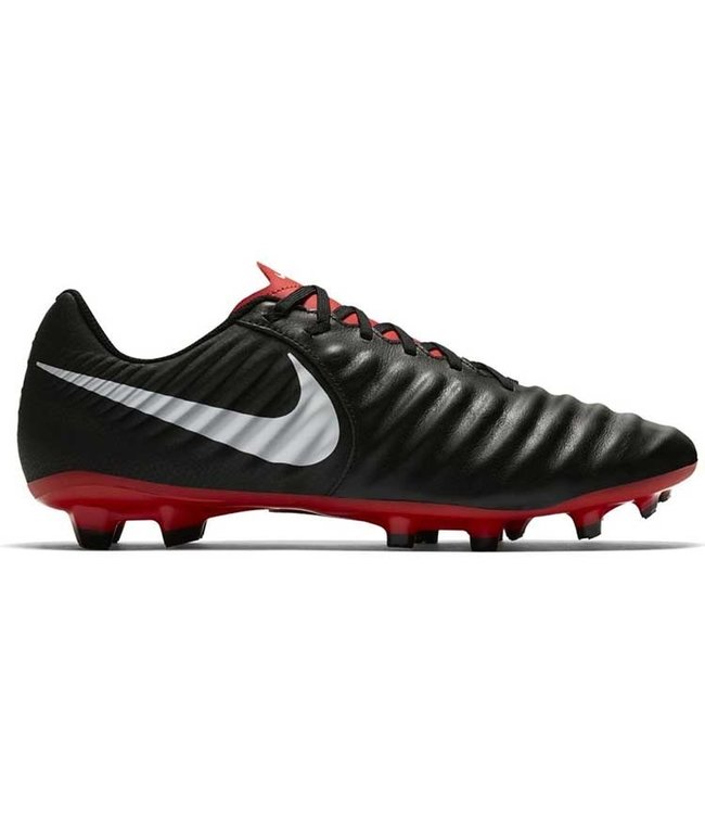 nike legend academy 7