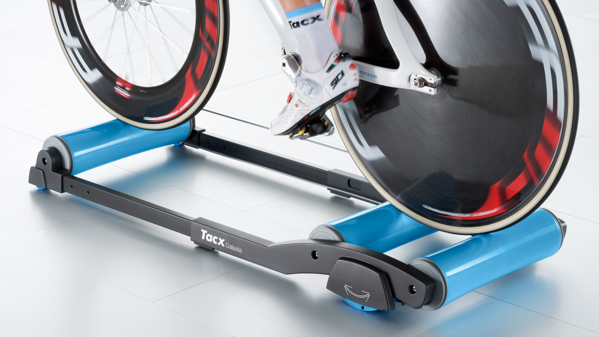 tacx galaxia advanced roller trainer