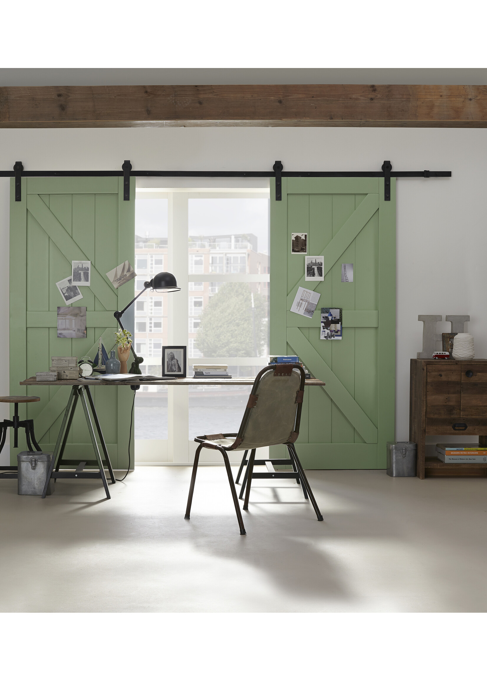 Henderson zwart schuifdeurbeslag voor hout - Rustic R80/30 lengte 2000mm deurgewicht 100kg, 1 vleugel