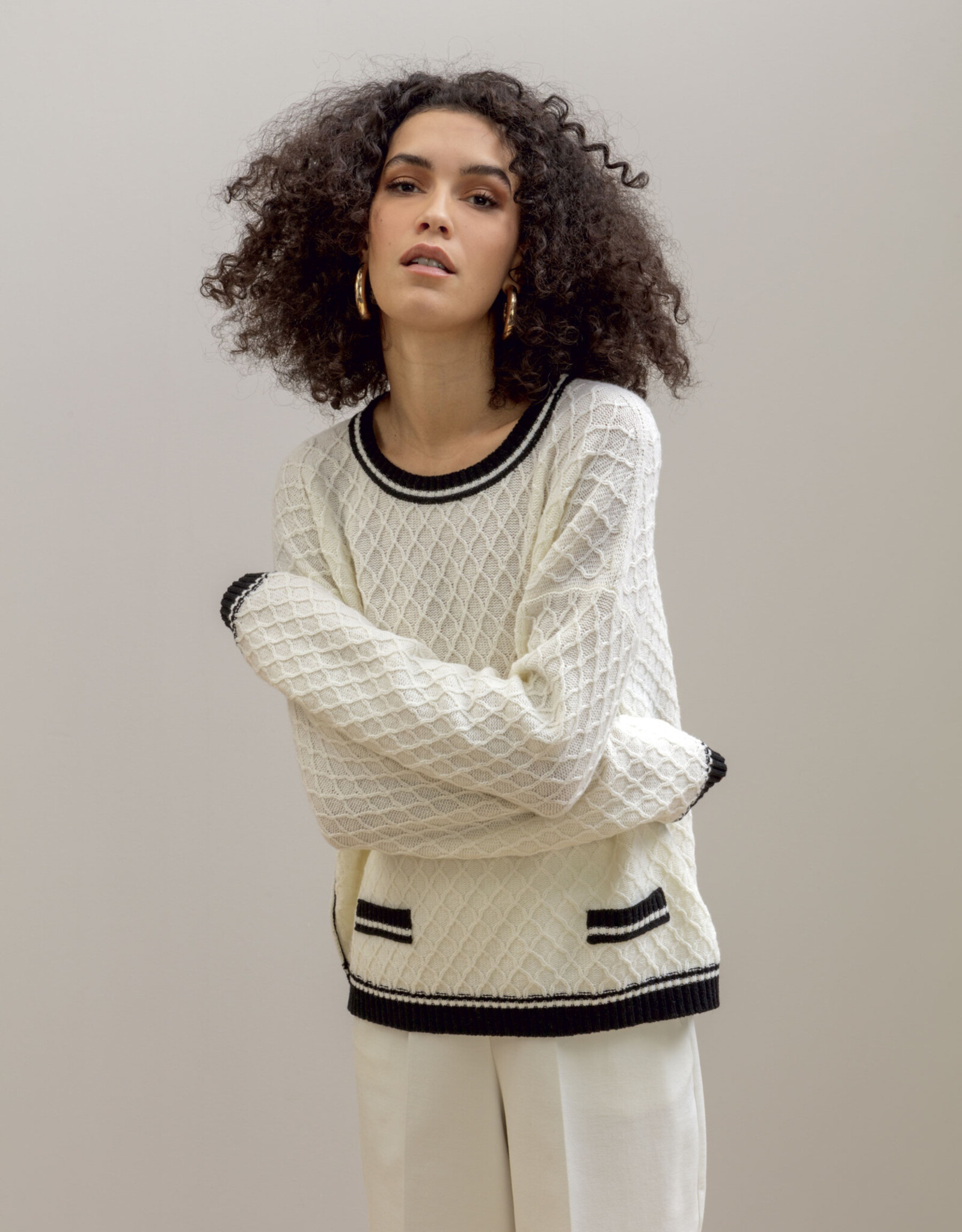 Maria Bellentani Ombre Crew Pullover White Black