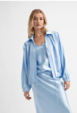 Josephine &CO Dewi Blouse Koordje Pofmouw Satijn Light Blue