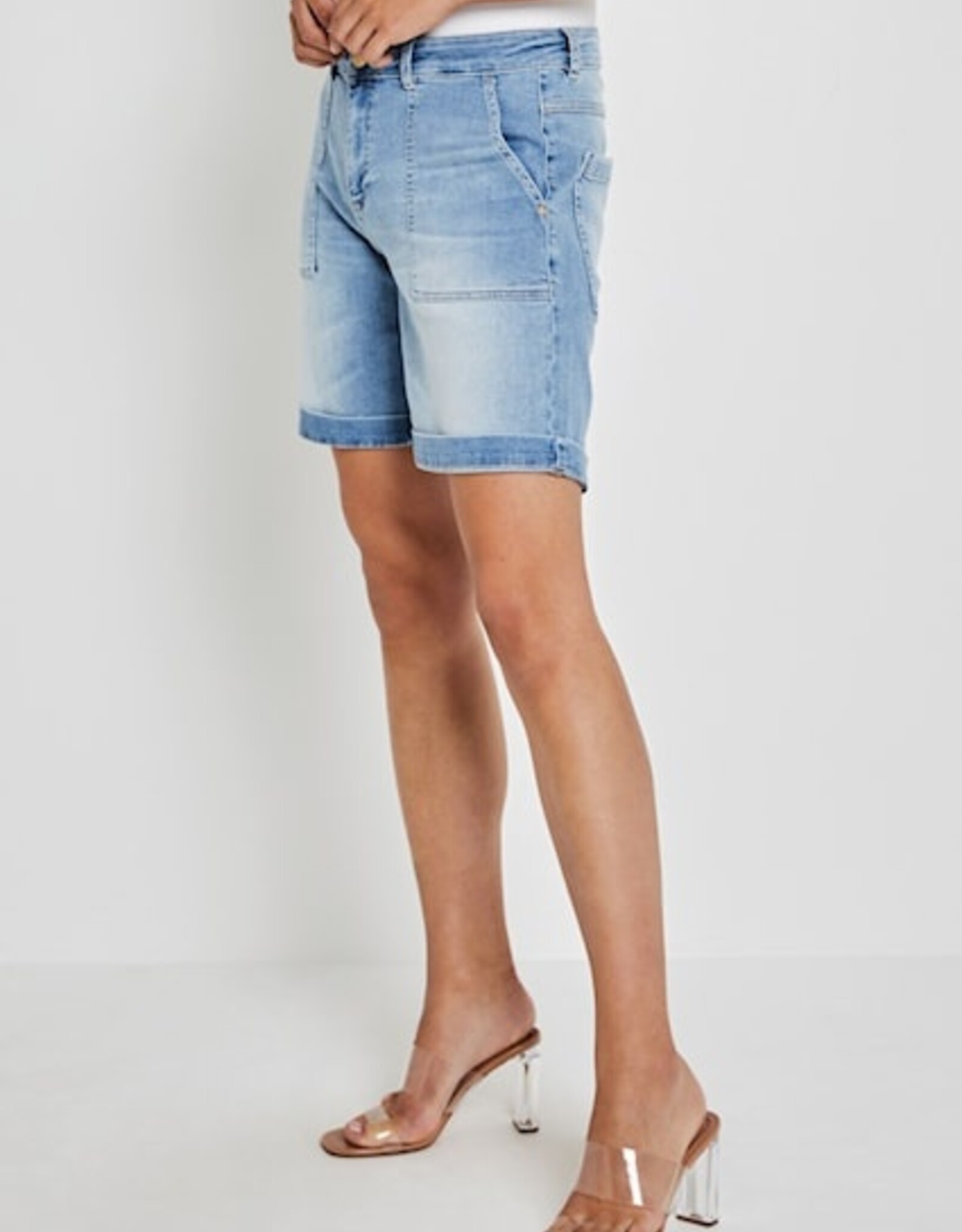 Para MI Lindsey Daily Denim Short Summer Used