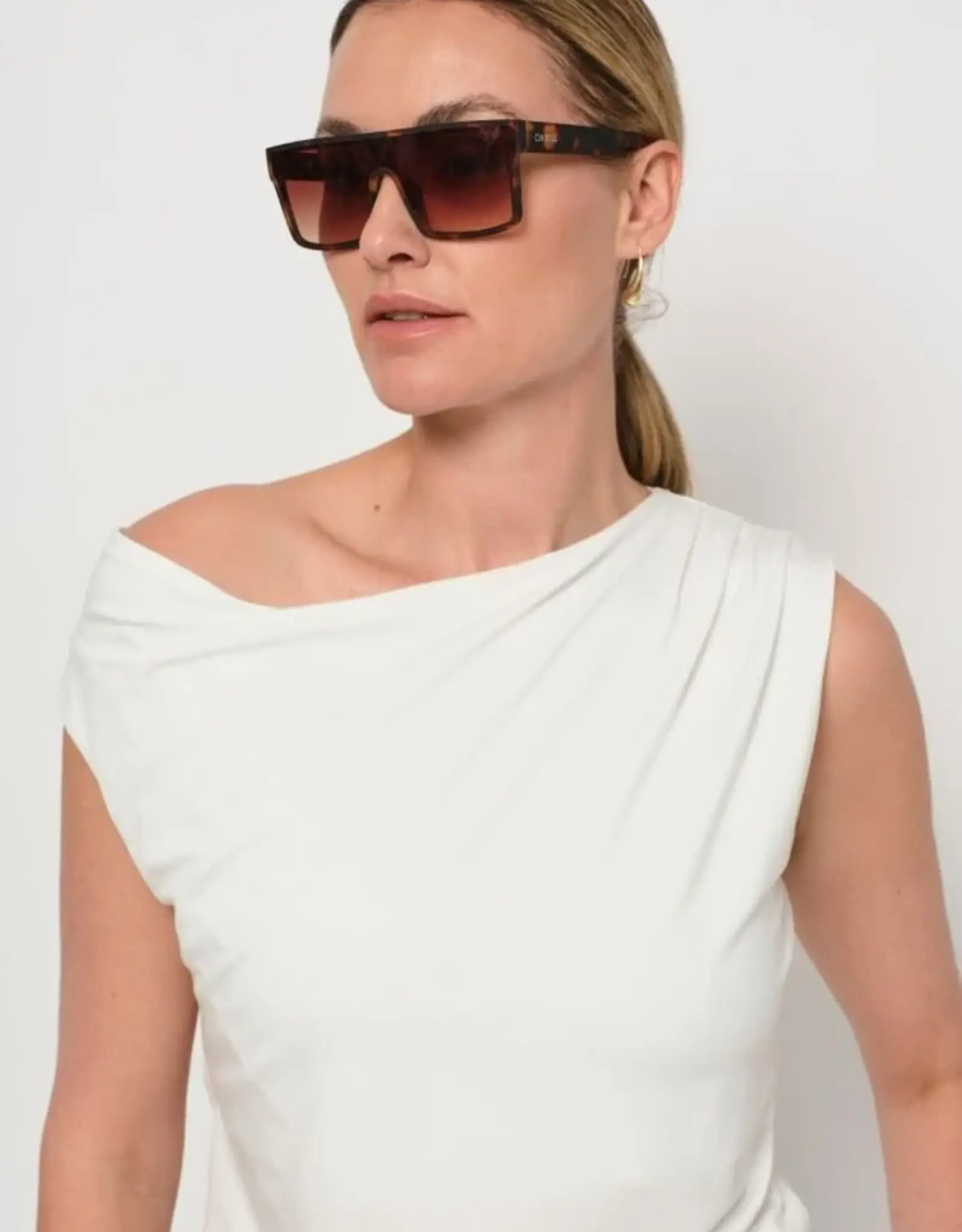 LaSalle Top Dubbel front  Mouwloos Off White