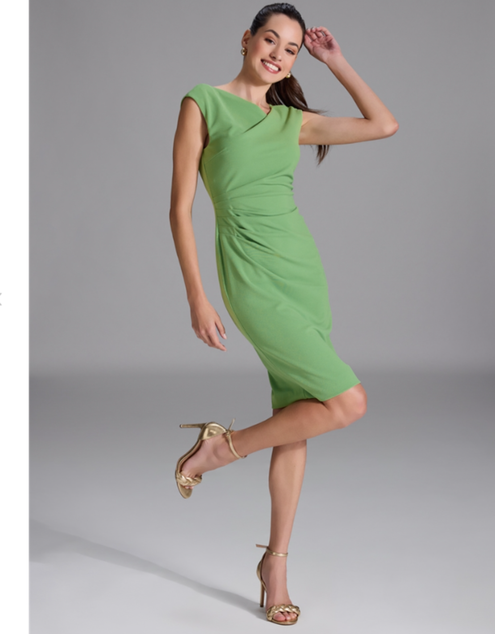 Swing Crepe Jurk Met Taille Accent Apple Green