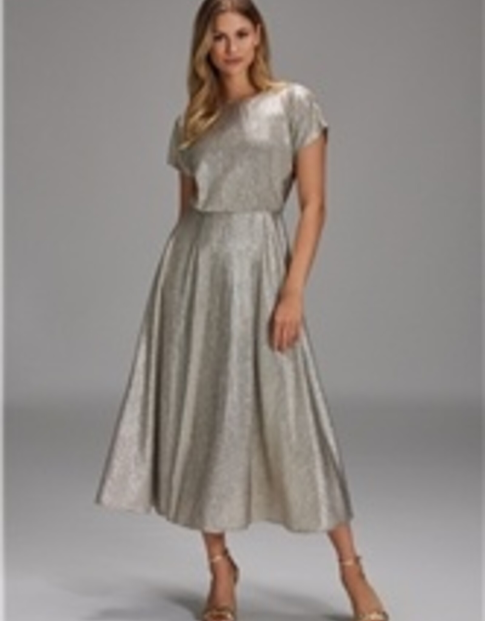 Swing Cocktailjurk Midi KM Goud