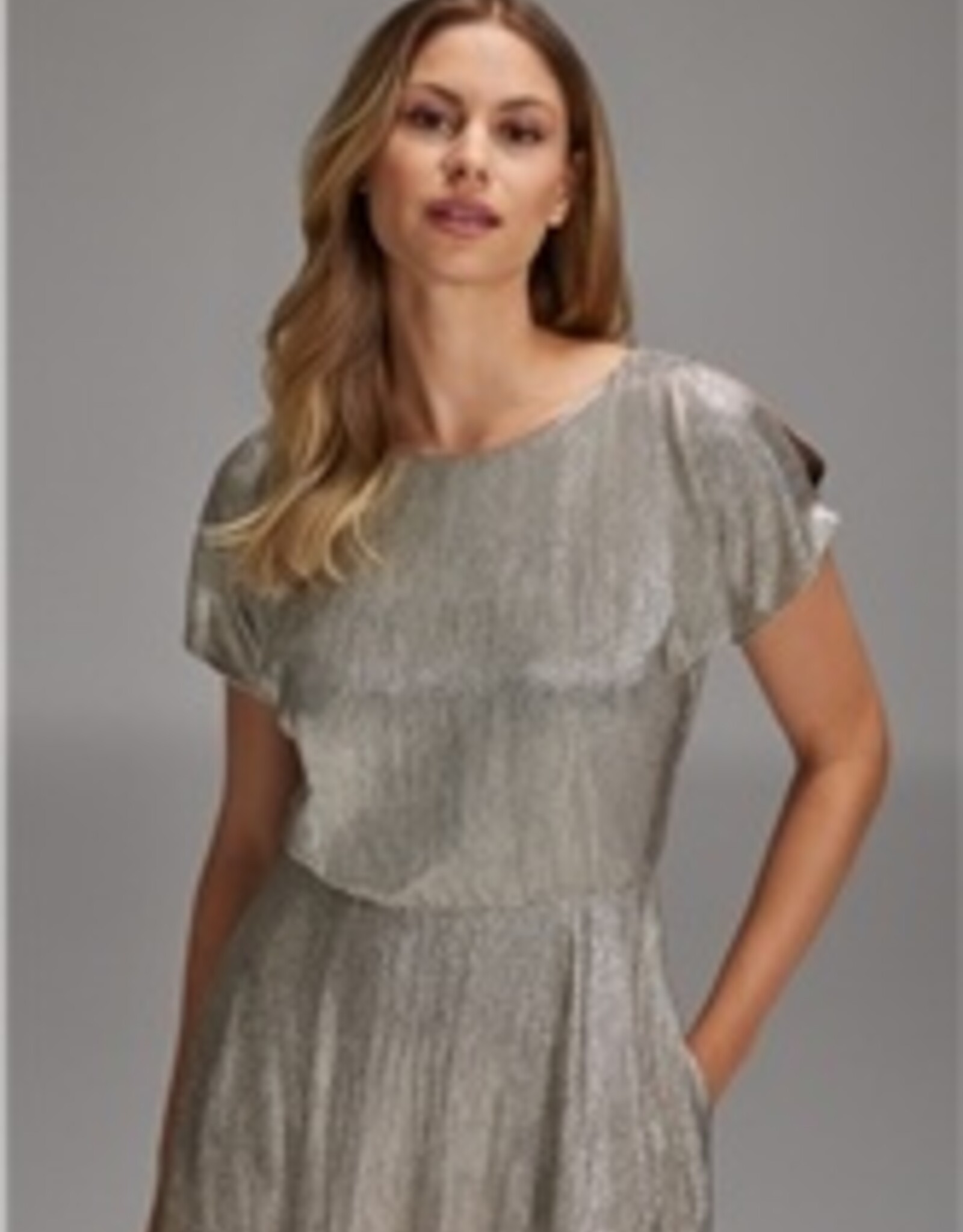 Swing Cocktailjurk Midi KM Goud