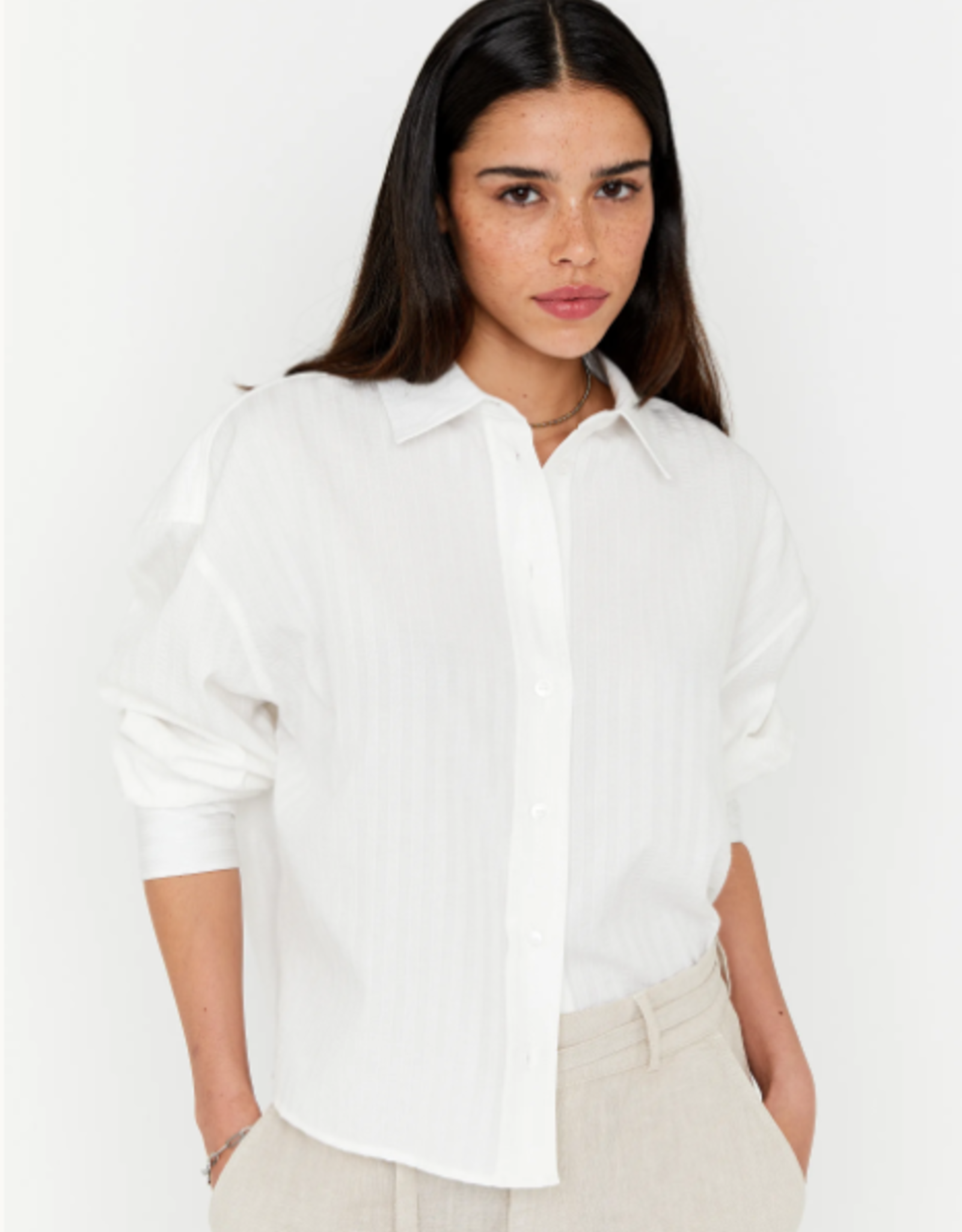 Anna Blue Sam Witte oversized Blouse
