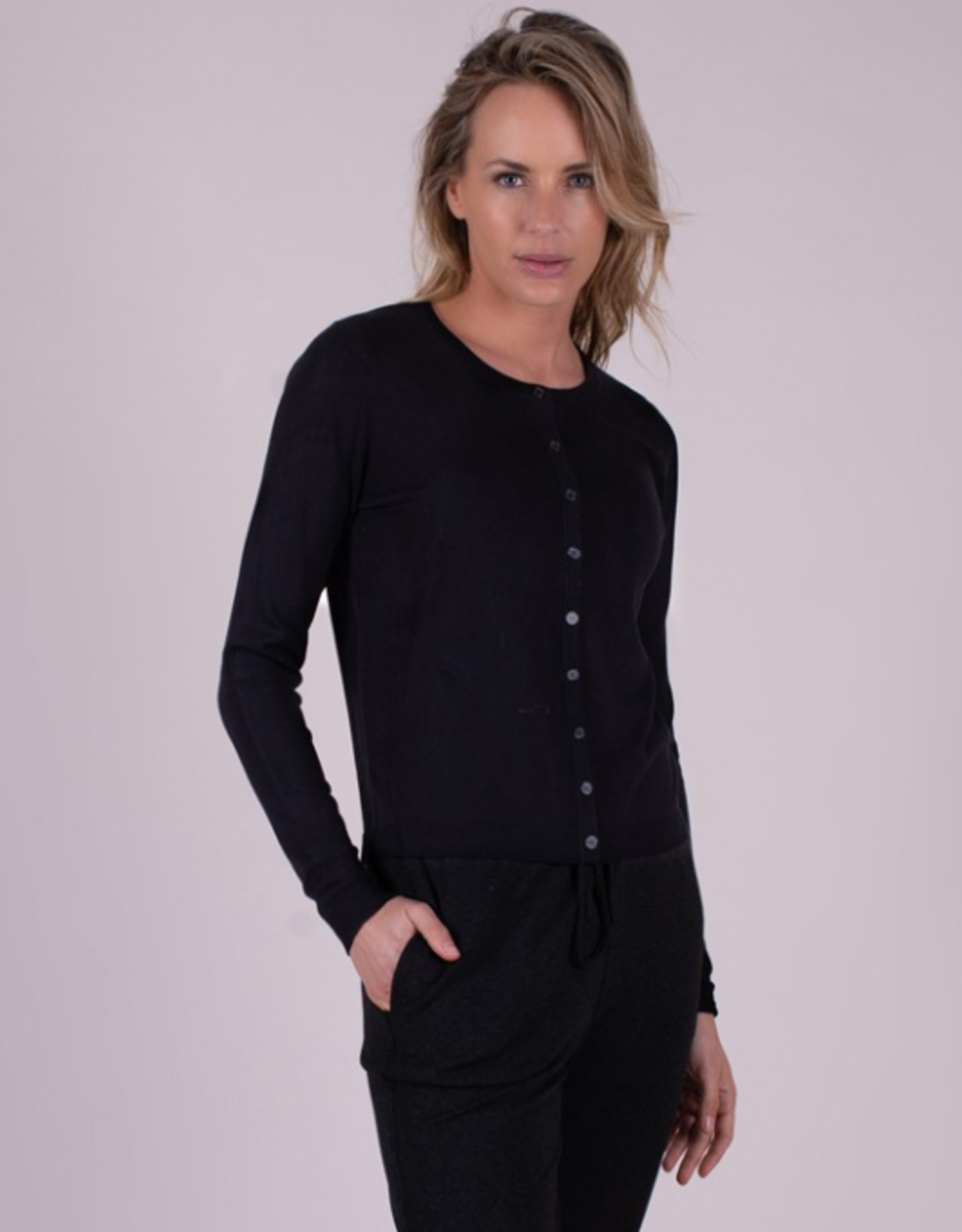 The Clothed Hanoi Vestje  R.Hals Zwart