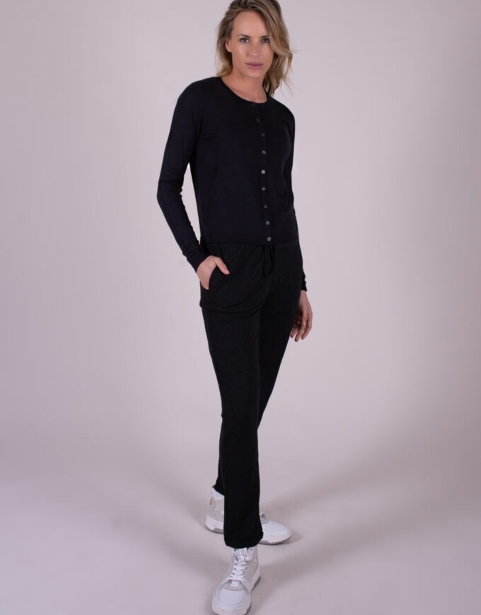 The Clothed Hanoi Vestje Zand R.Hals Zwart