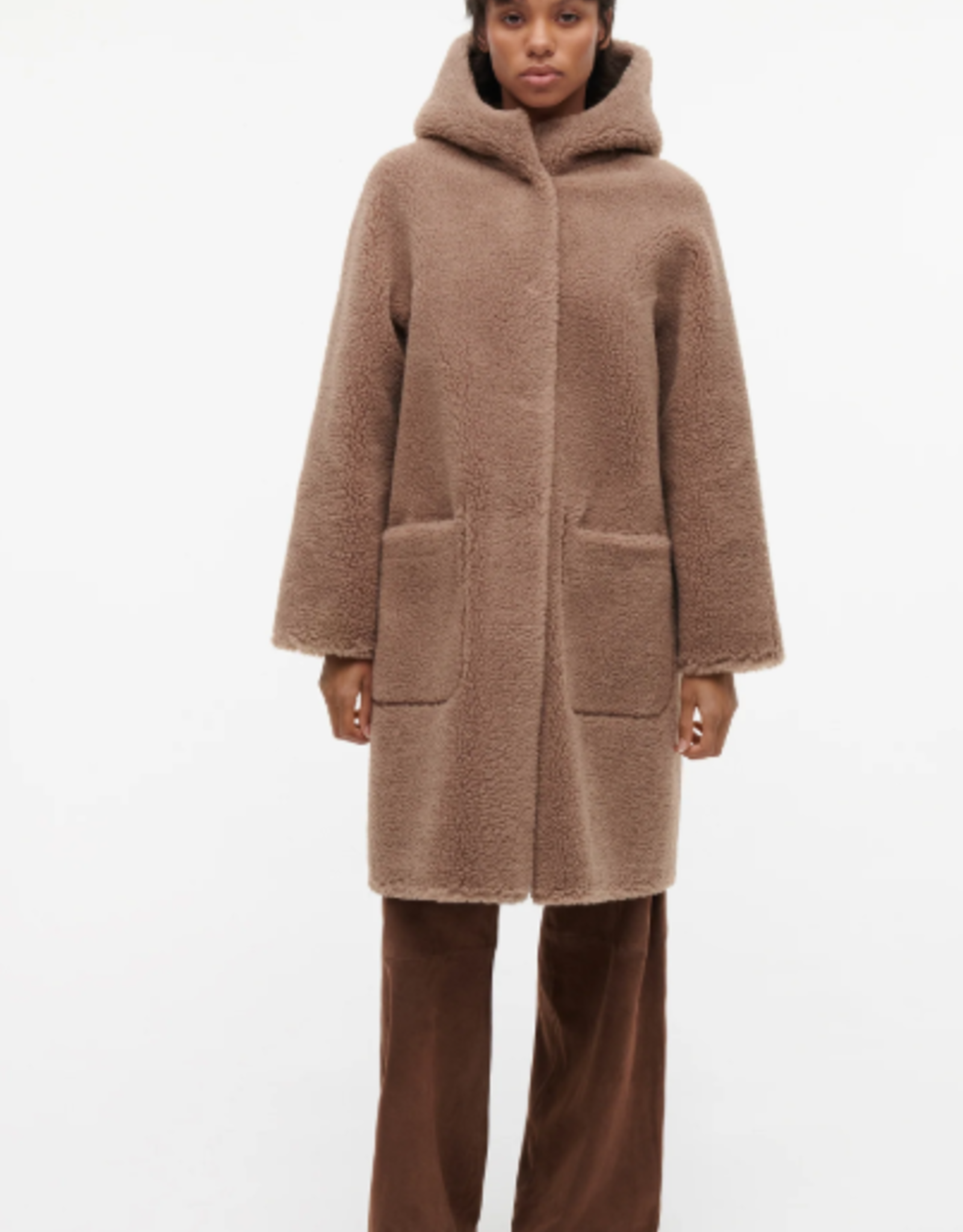 Studio AR Aisha Teddy Wool Camel