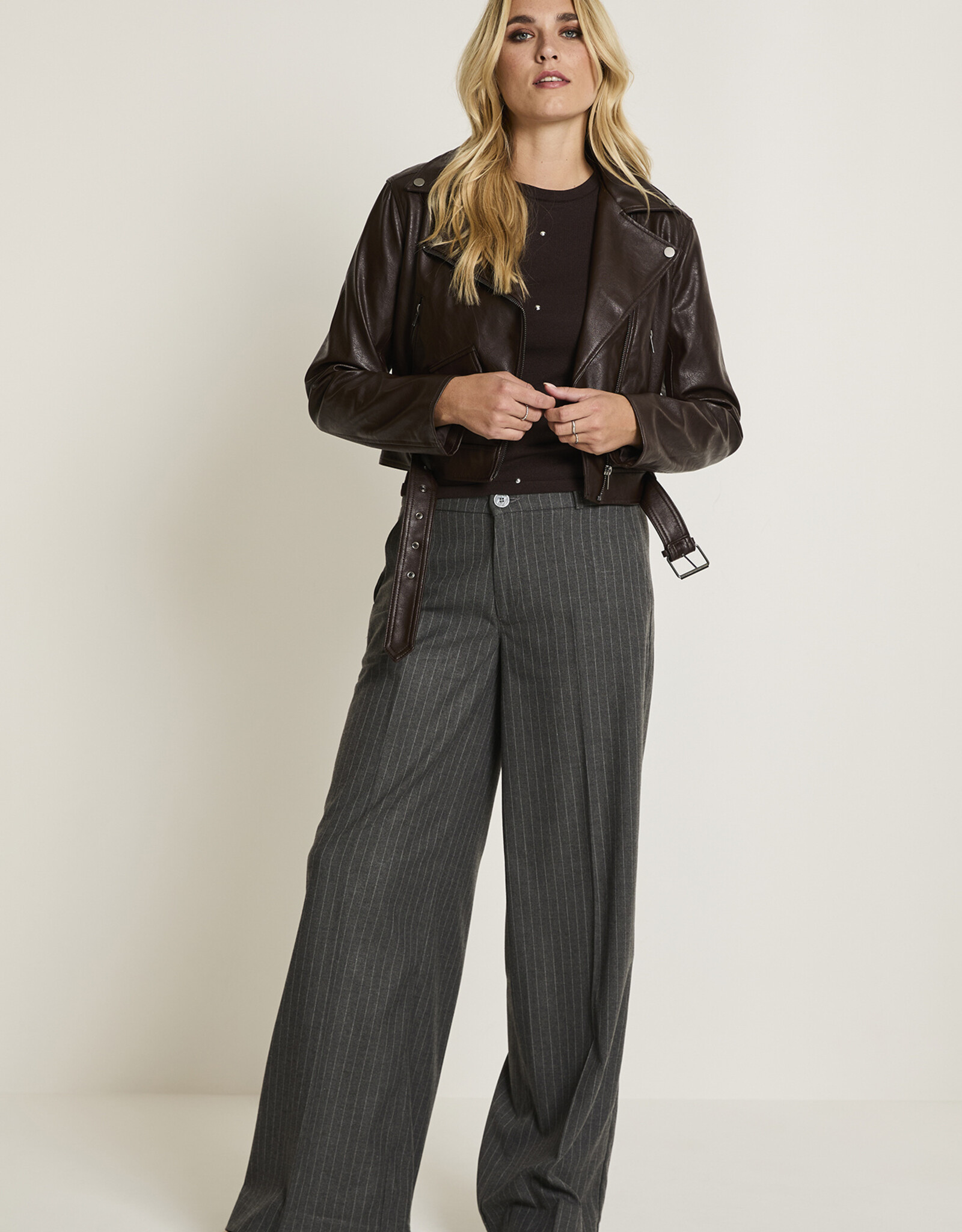 Para MI Cloë Elastic Pinstripe Anthracite L32.