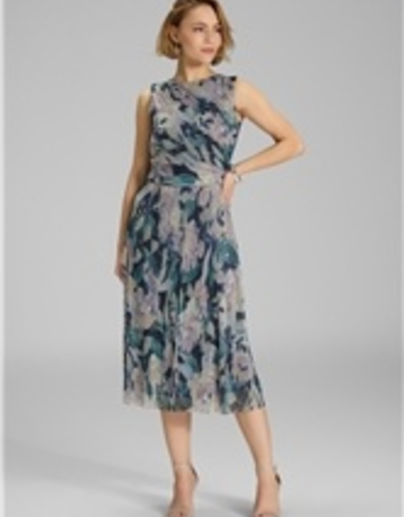 Swing Midi Jurk Met Diogonale Drapering Mauve Blauw