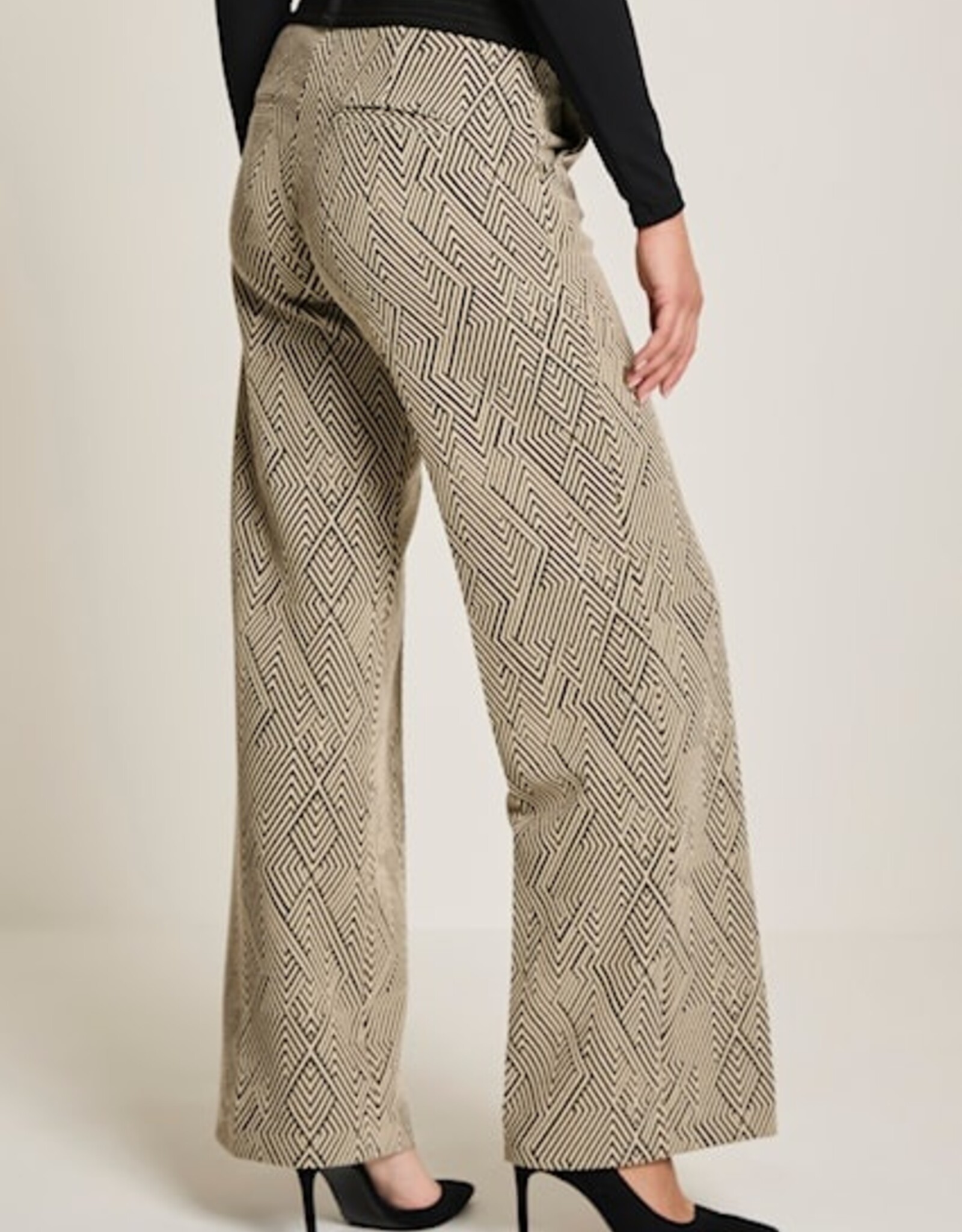 Para MI Pantalon Mira Knitted Jacquars Zigzag Ecru